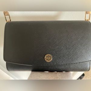 Tory burch crossbody bag